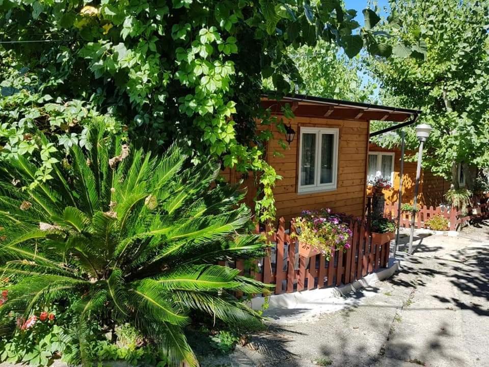 Hotel Camping Onda Azzurra Ortona Zewnętrze zdjęcie